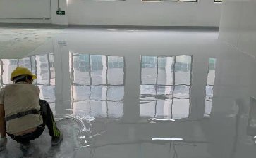 汉莎技术飞机维修厂白色环氧地坪漆