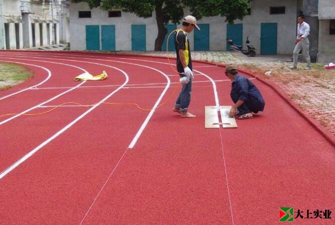 塑胶跑道施工