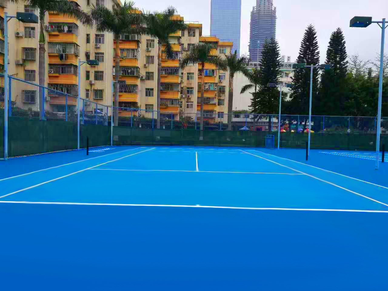 篮球场建设