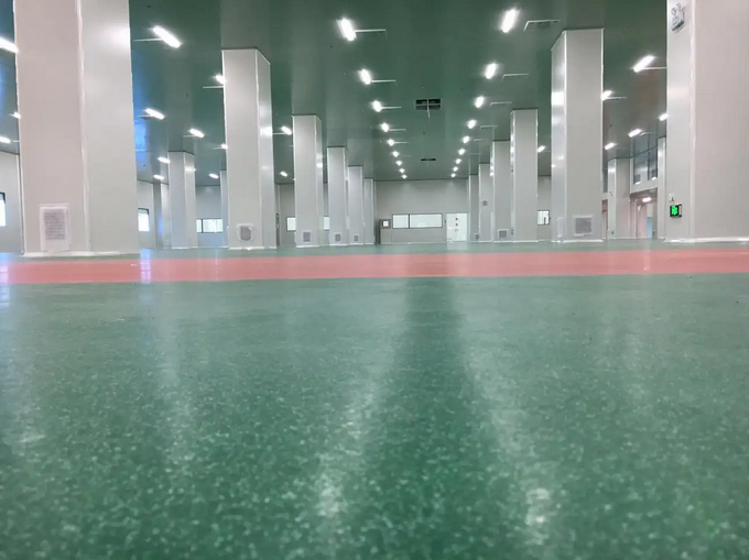 环氧彩砂地坪