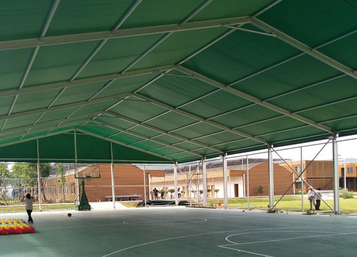  室外篮球场改造成室内-装配式篷房篮球馆