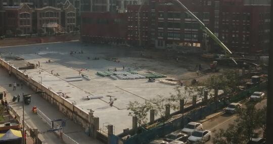 10天时间，一座学校塑胶跑道，建设完成